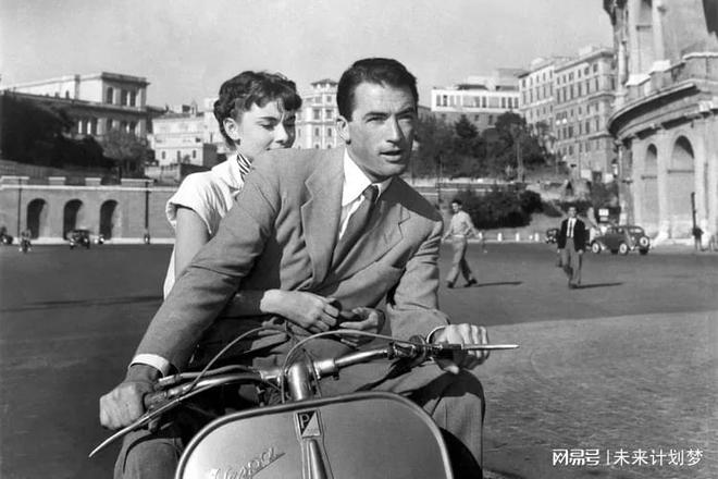 Vespa 踏板车标志性车型的历IM电竞 IM电竞平台史(图4)