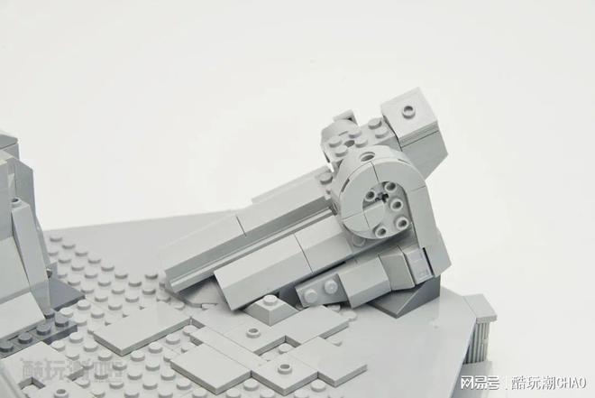 IM电竞 IM电竞app满身皆是黄金甲黄金圣斗士太帅了！拼奇射手星矢开箱评测(图9)