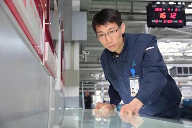 沈阳小伙洪家光：技校毕业39岁解密西方IM电竞 IM电竞app绝密技术获奖800万(图2)