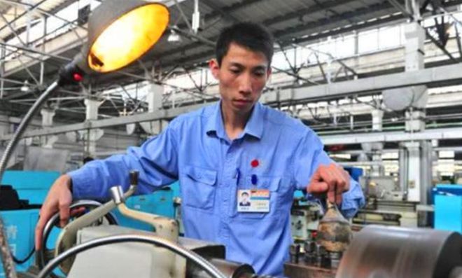 沈阳小伙洪家光：技校毕业39岁解密西方IM电竞 IM电竞app绝密技术获奖800万(图4)