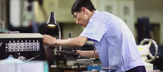 沈阳小伙洪家光：技校毕业39岁解密西方IM电竞 IM电竞app绝密技术获奖800万(图7)