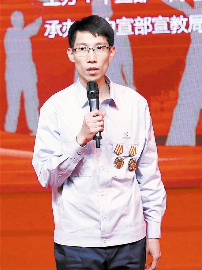 沈阳小伙洪家光：技校毕业39岁解密西方IM电竞 IM电竞app绝密技术获奖800万(图10)