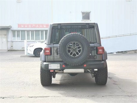 22款吉普牧马人392 八缸硬派IM电竞 IM电竞app越野SUV(图9)