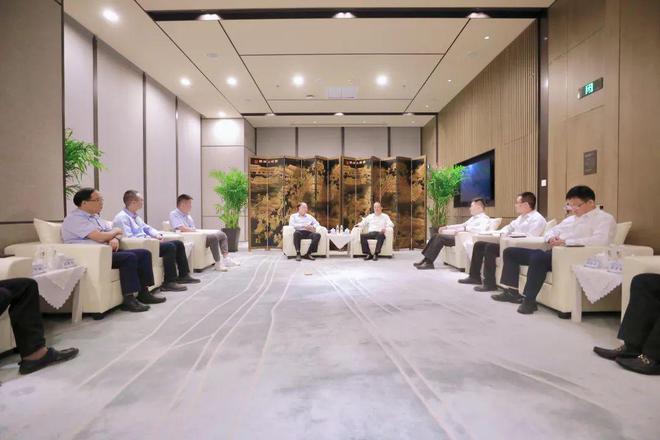 IM电竞 电子竞技平台中国电子元件前十名三环集团华东总部落户签约(图2)