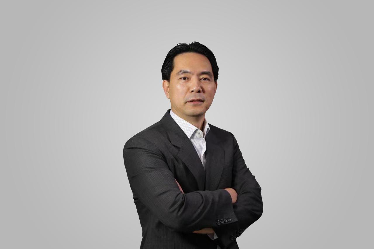 IM电竞 电子竞技平台埃泰克陈泽坚博士谈自主汽车电子供应商持续冲高的深层逻辑(图1)