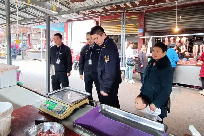 富顺县开展电子秤专项执IM电竞 IM电竞app法行动(图2)